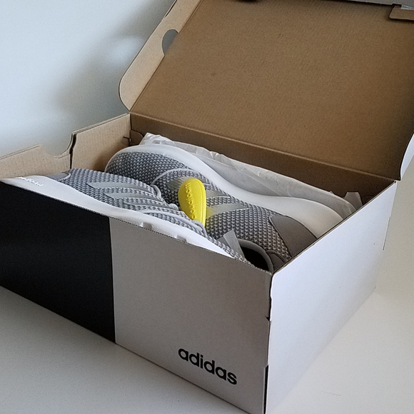 NWT Adidas Cloudfoam QT Racer - Picture 8 of 8